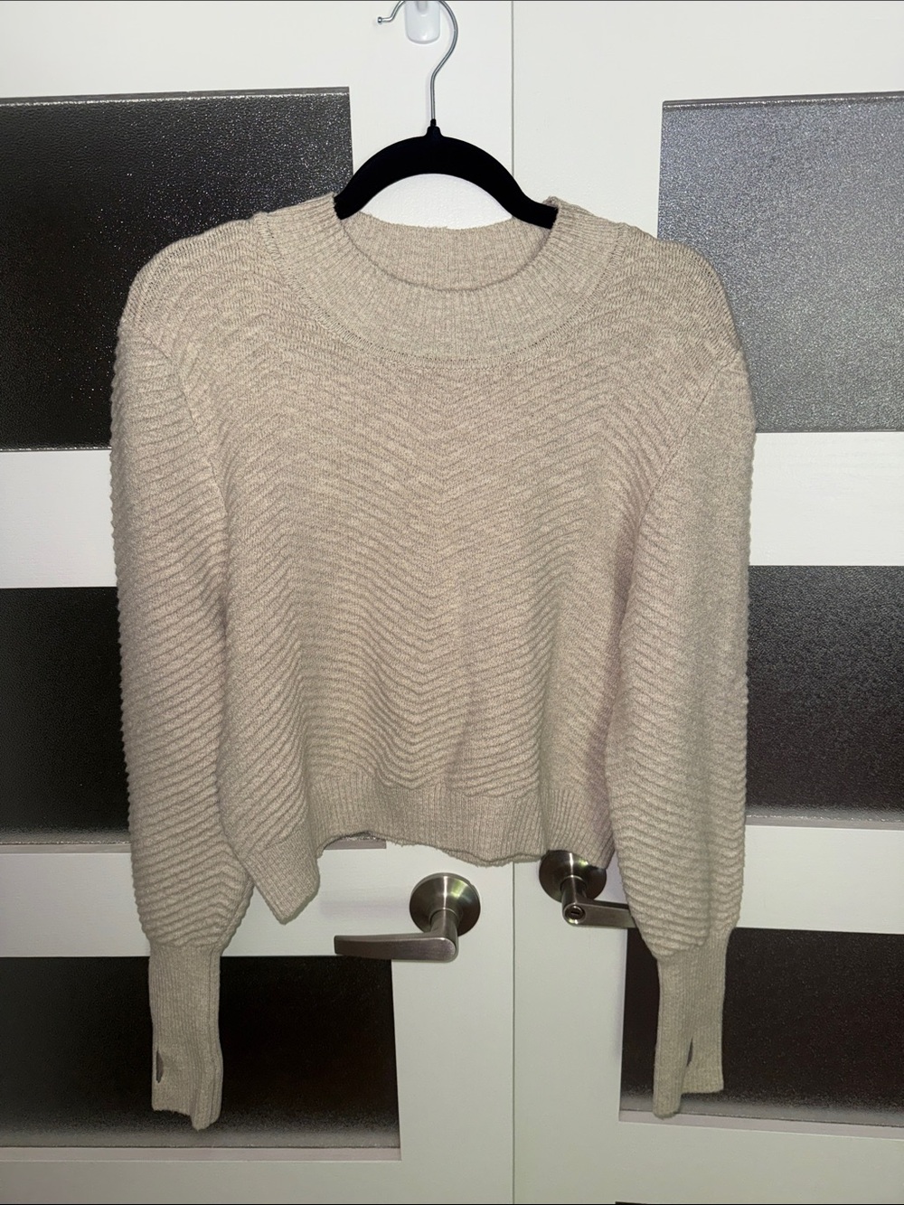Joelle collection “Bambi” Women's Cream Chevron Crewneck Sweater